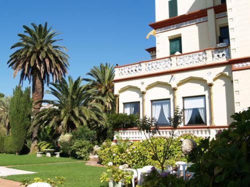Hotel Hostal del Sol Sant Feliu de Guíxols Esterno foto
