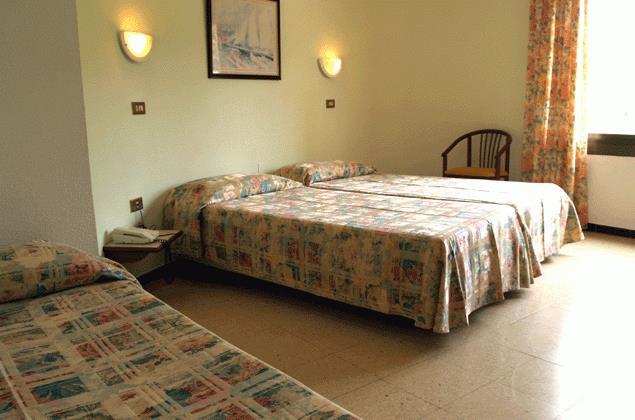 Hotel Hostal del Sol Sant Feliu de Guíxols Esterno foto
