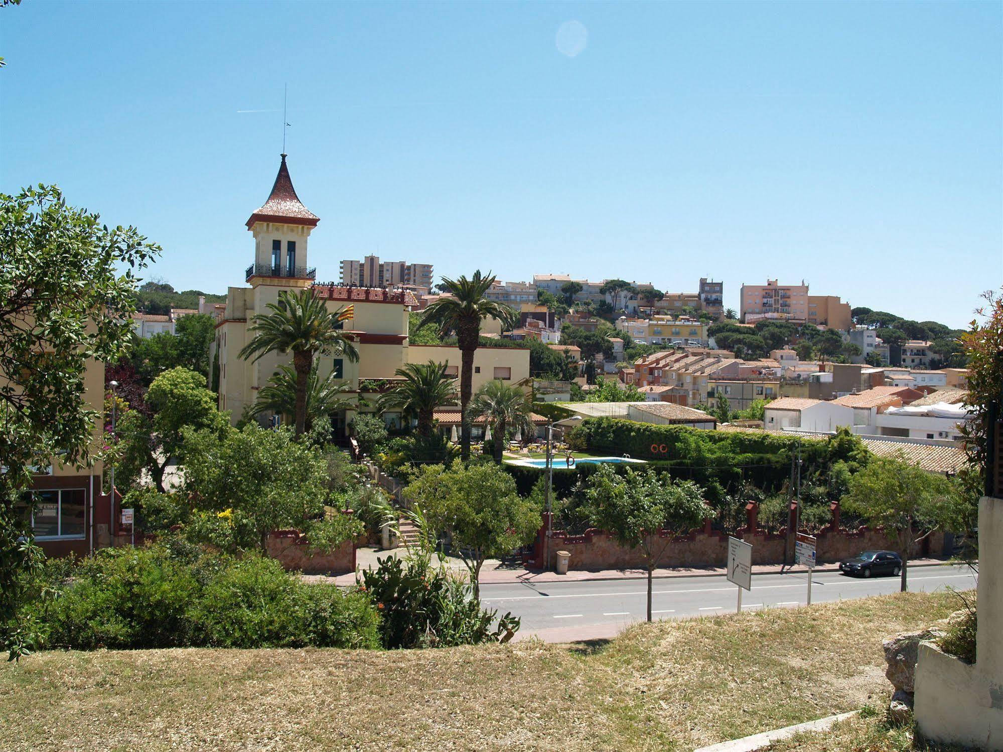 Hotel Hostal del Sol Sant Feliu de Guíxols Esterno foto